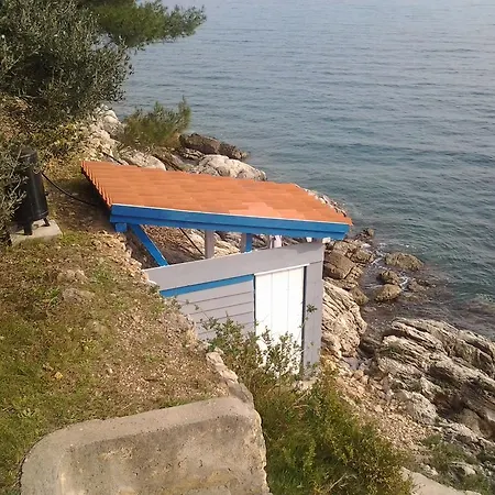 Apartman Larisa Gdinj