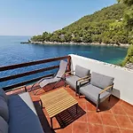 Larisa Apartmán Gdinj